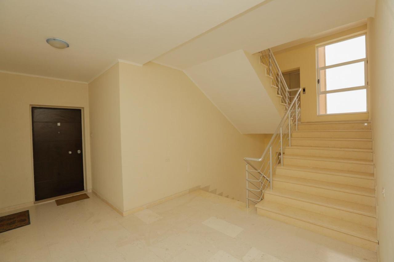 Apartment โกเลม ภายนอก รูปภาพ