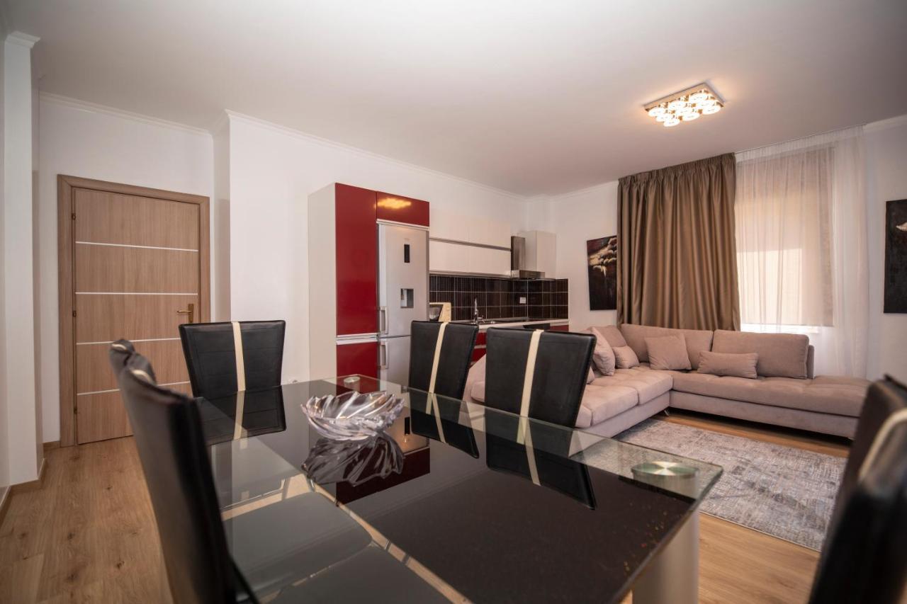 Apartment โกเลม ภายนอก รูปภาพ