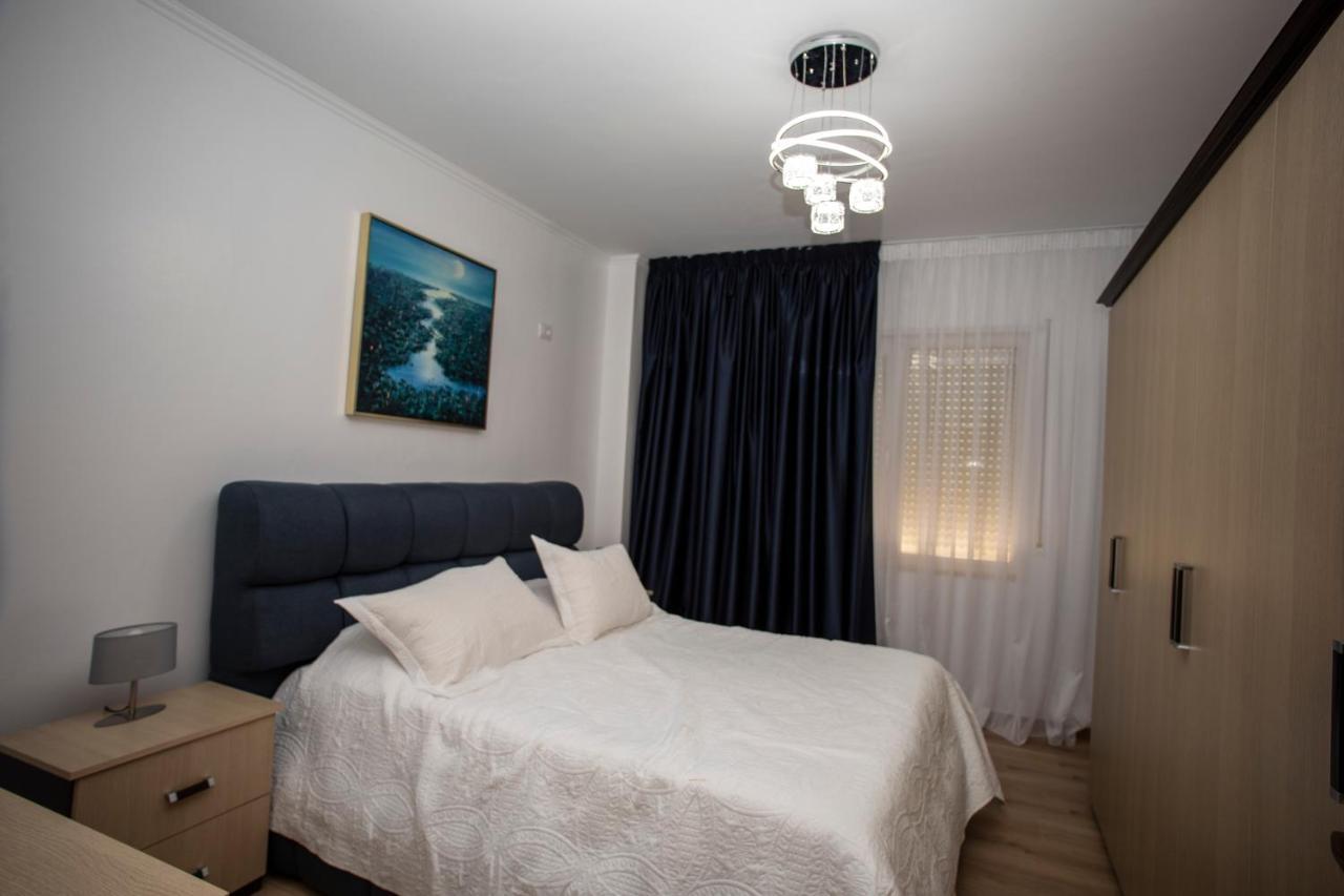 Apartment โกเลม ภายนอก รูปภาพ
